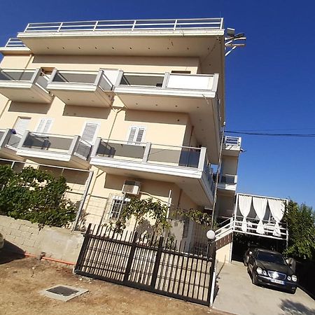 Collaku Apartment'S Vlorë Εξωτερικό φωτογραφία