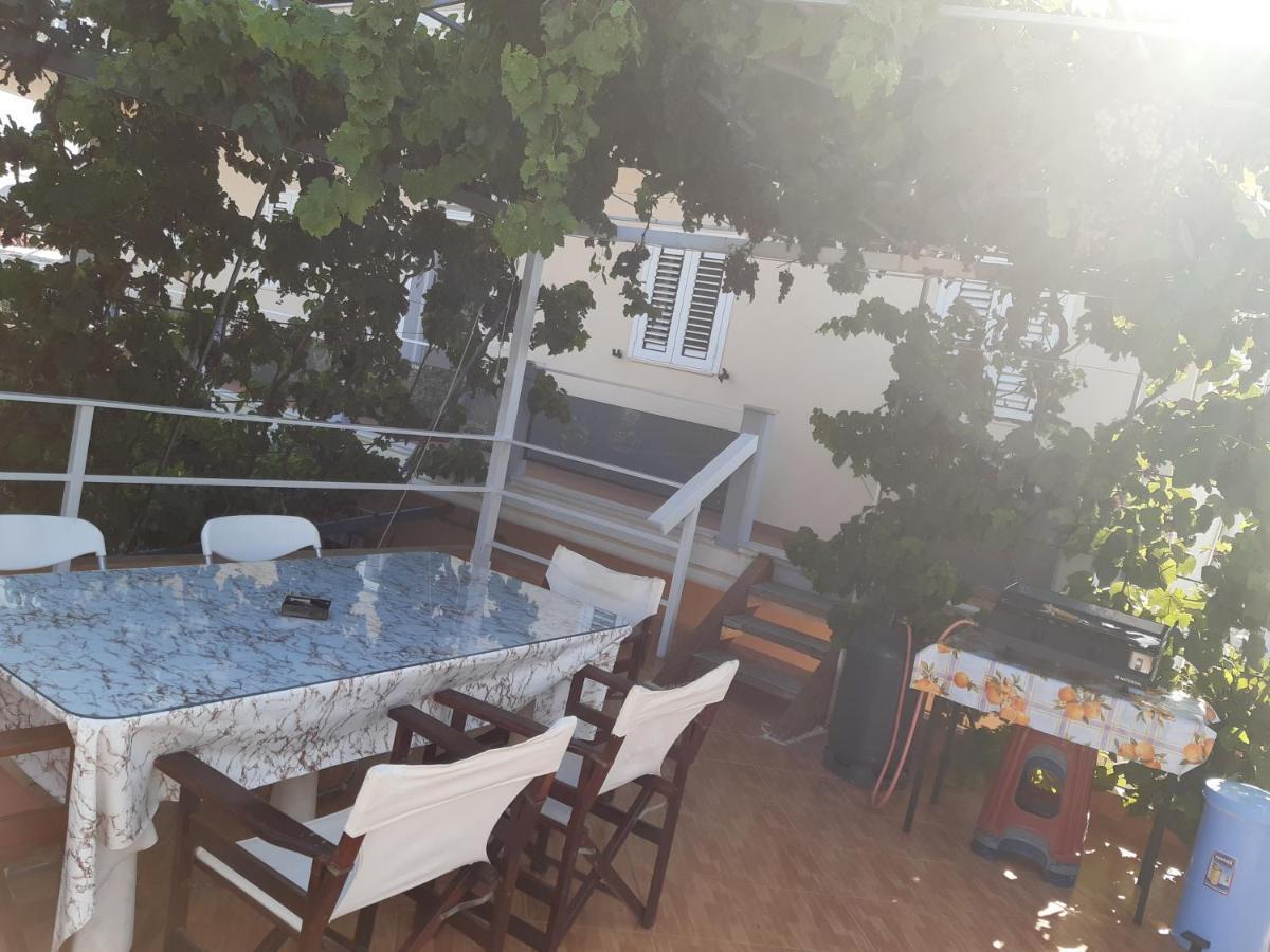 Collaku Apartment'S Vlorë Εξωτερικό φωτογραφία