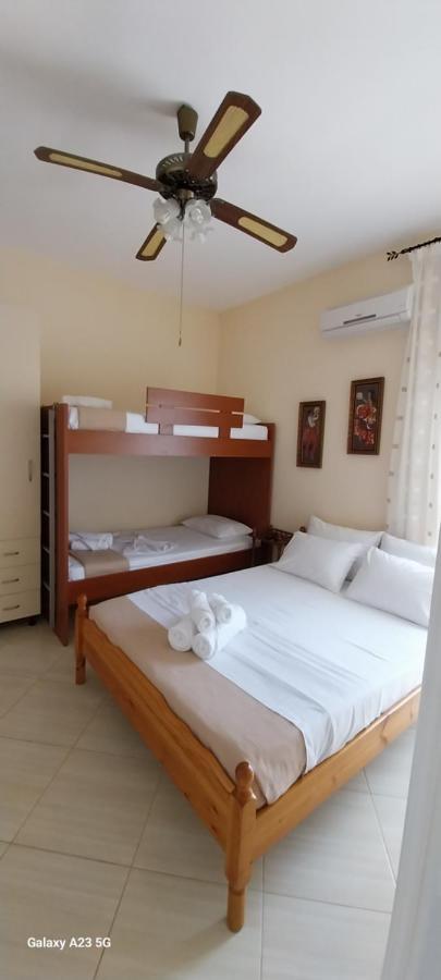 Collaku Apartment'S Vlorë Εξωτερικό φωτογραφία