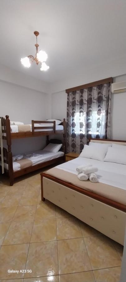 Collaku Apartment'S Vlorë Εξωτερικό φωτογραφία