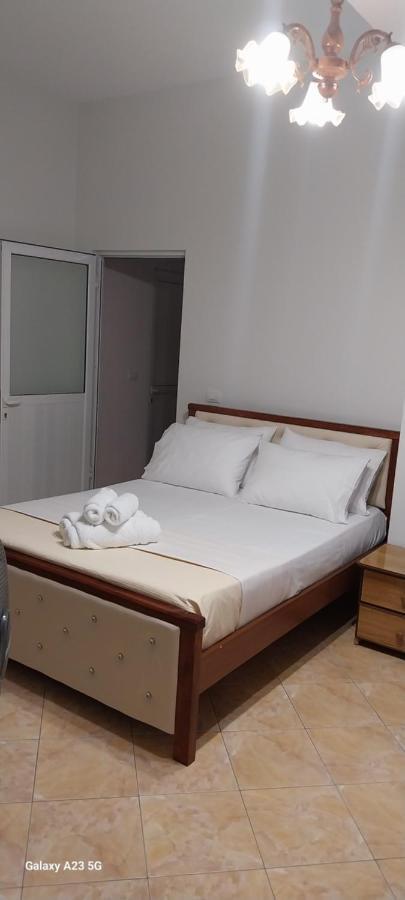 Collaku Apartment'S Vlorë Εξωτερικό φωτογραφία