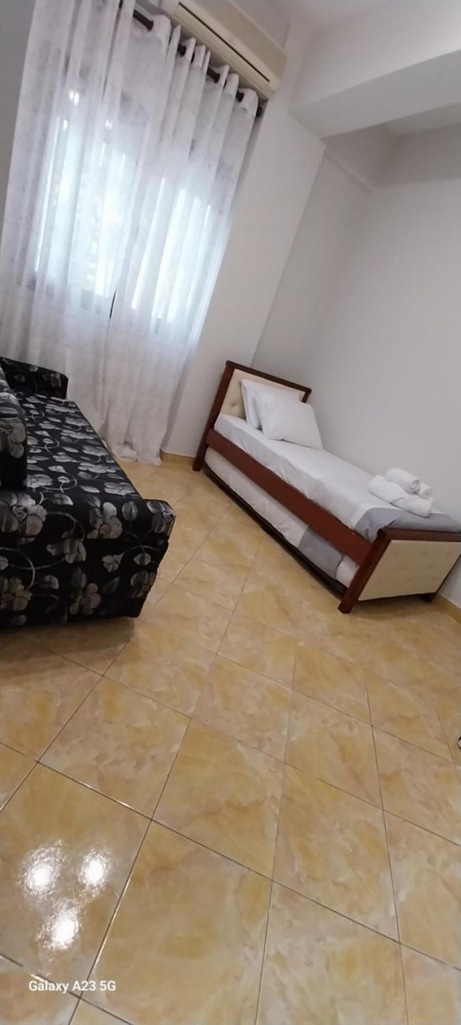 Collaku Apartment'S Vlorë Εξωτερικό φωτογραφία