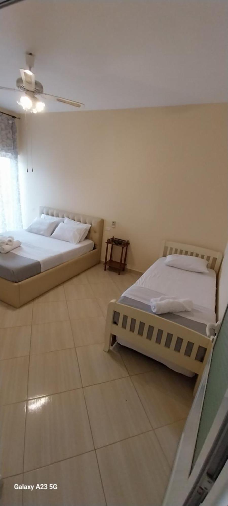 Collaku Apartment'S Vlorë Εξωτερικό φωτογραφία