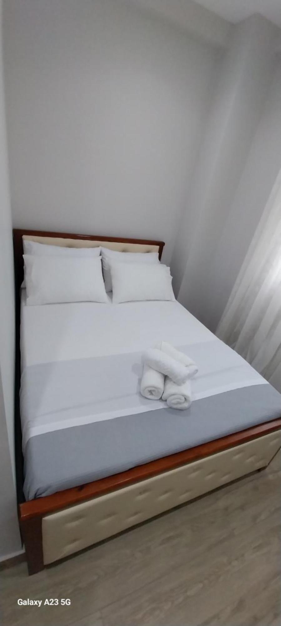 Collaku Apartment'S Vlorë Εξωτερικό φωτογραφία